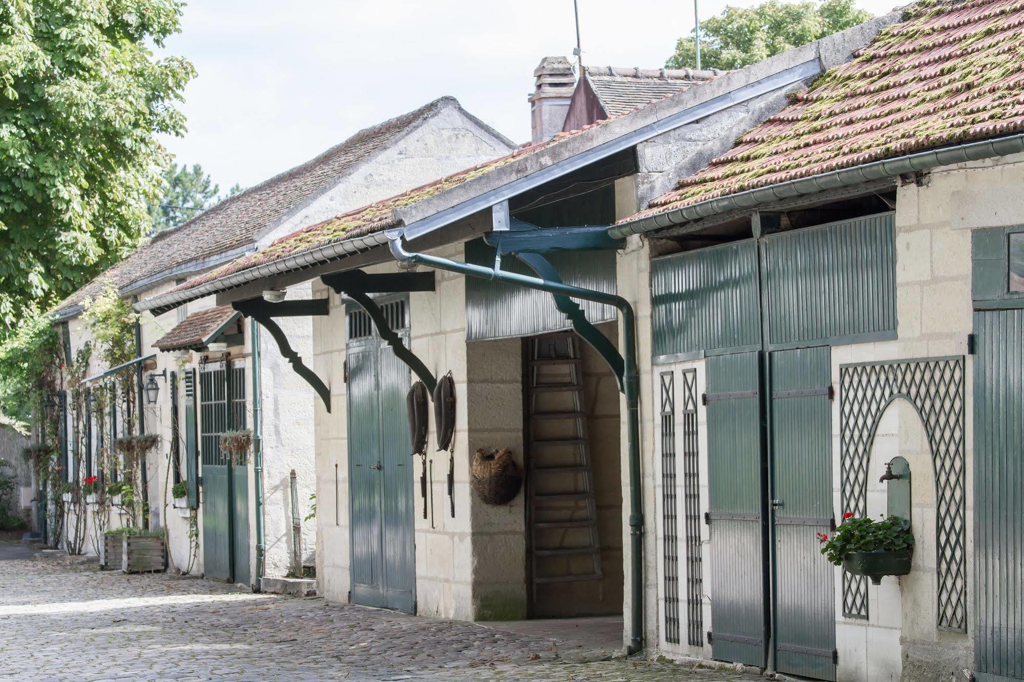 Hôtel Relais d'Aumale Orry-La-Ville Exterior foto